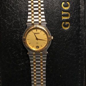 Gucci 9000M